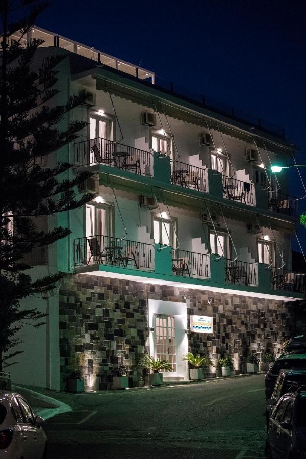 Paraskevas Boutique Hotel Tirós Dış mekan fotoğraf
