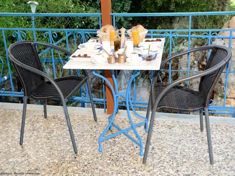 Paraskevas Boutique Hotel Tirós Dış mekan fotoğraf