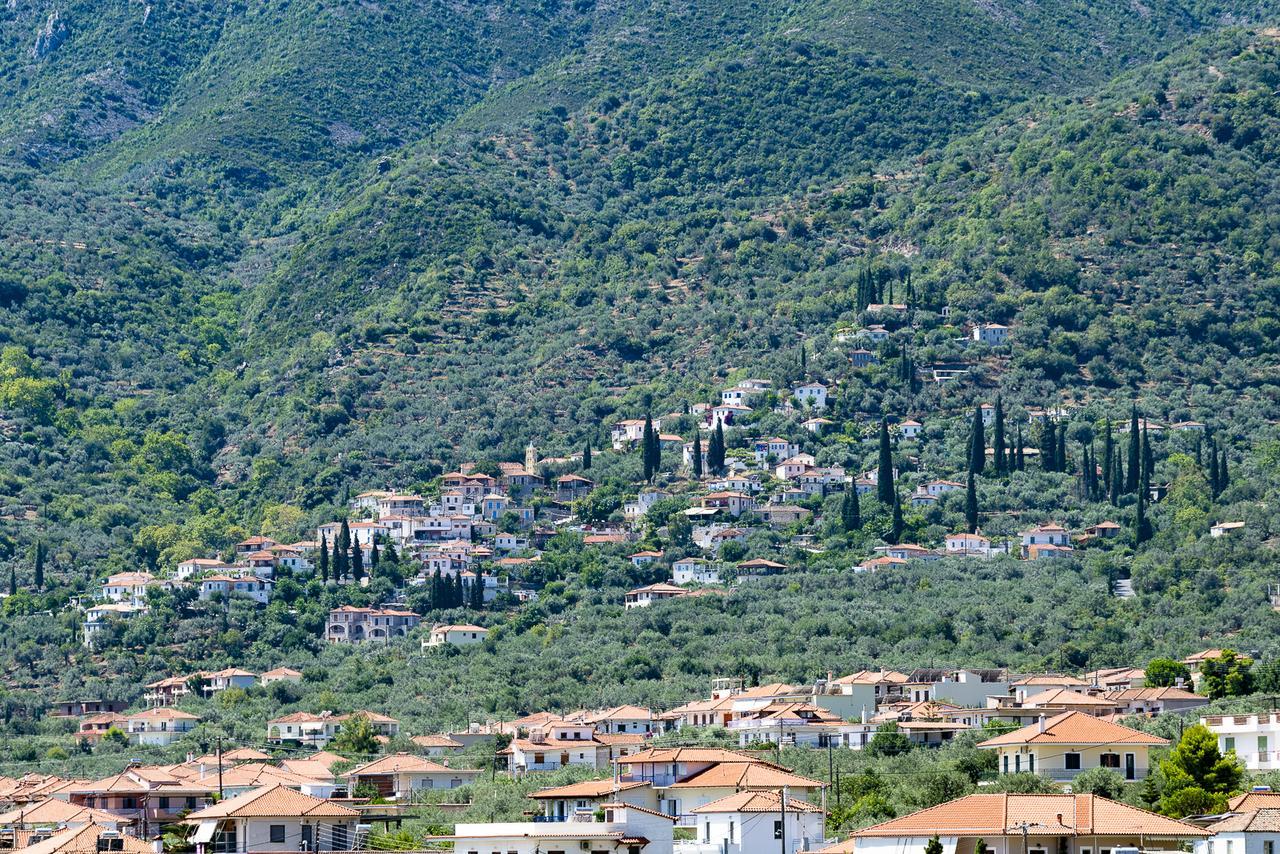 Paraskevas Boutique Hotel Tirós Dış mekan fotoğraf